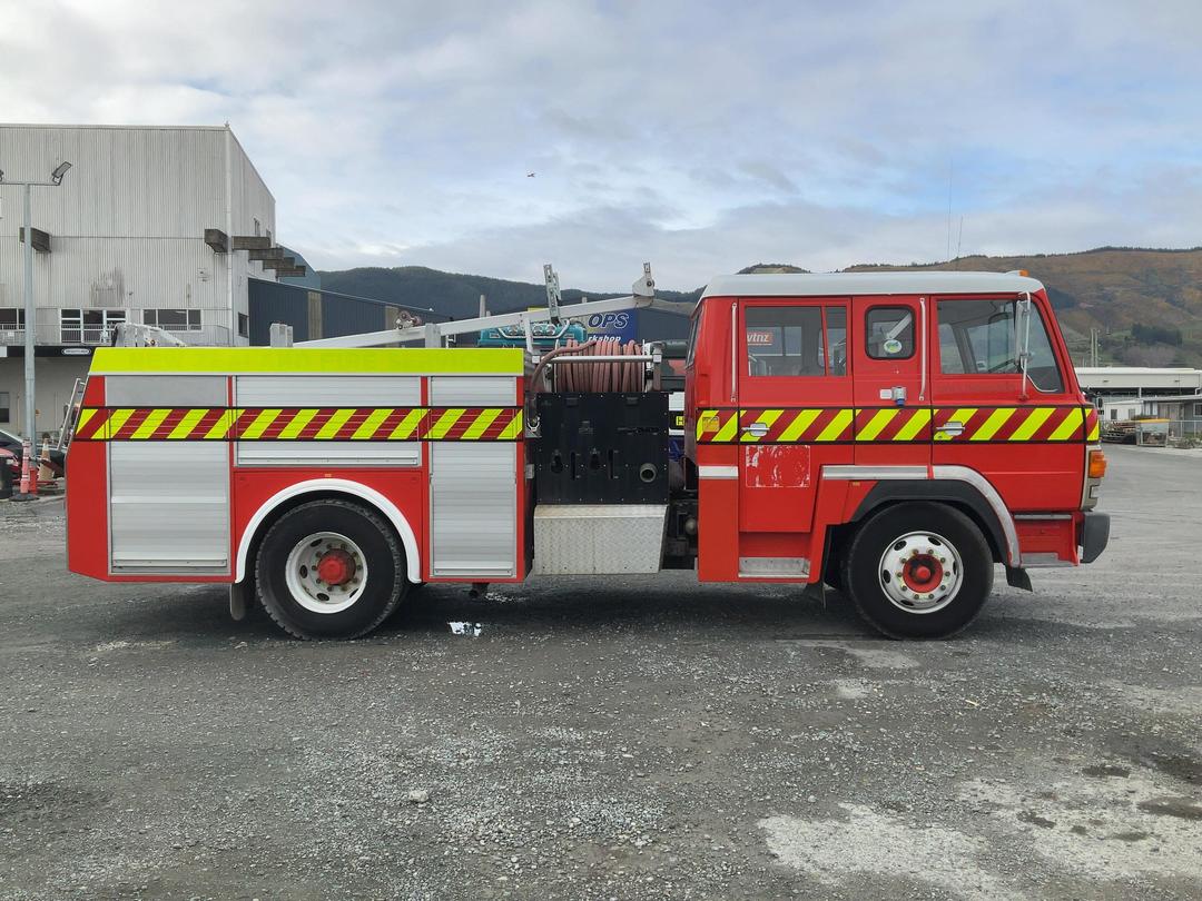 Photo '3' of Hino FH222 Fire Appliance