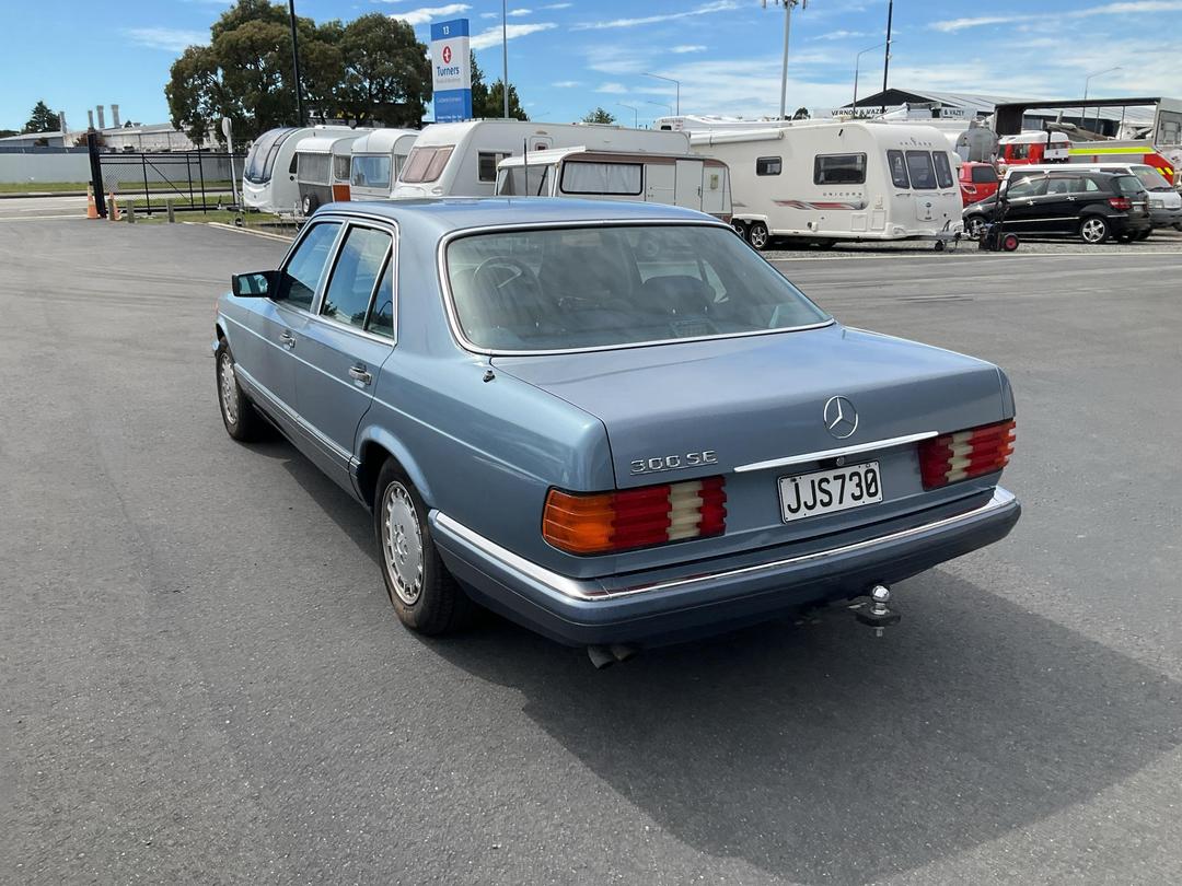 Photo '2' of Mercedes-Benz 300 SE