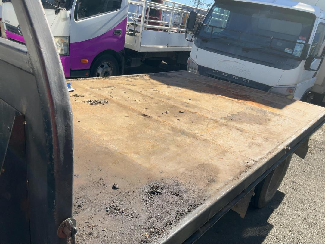 Photo '14' of Mitsubishi Canter Tipper