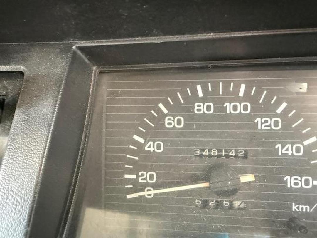 Photo '9' of Toyota Hiace