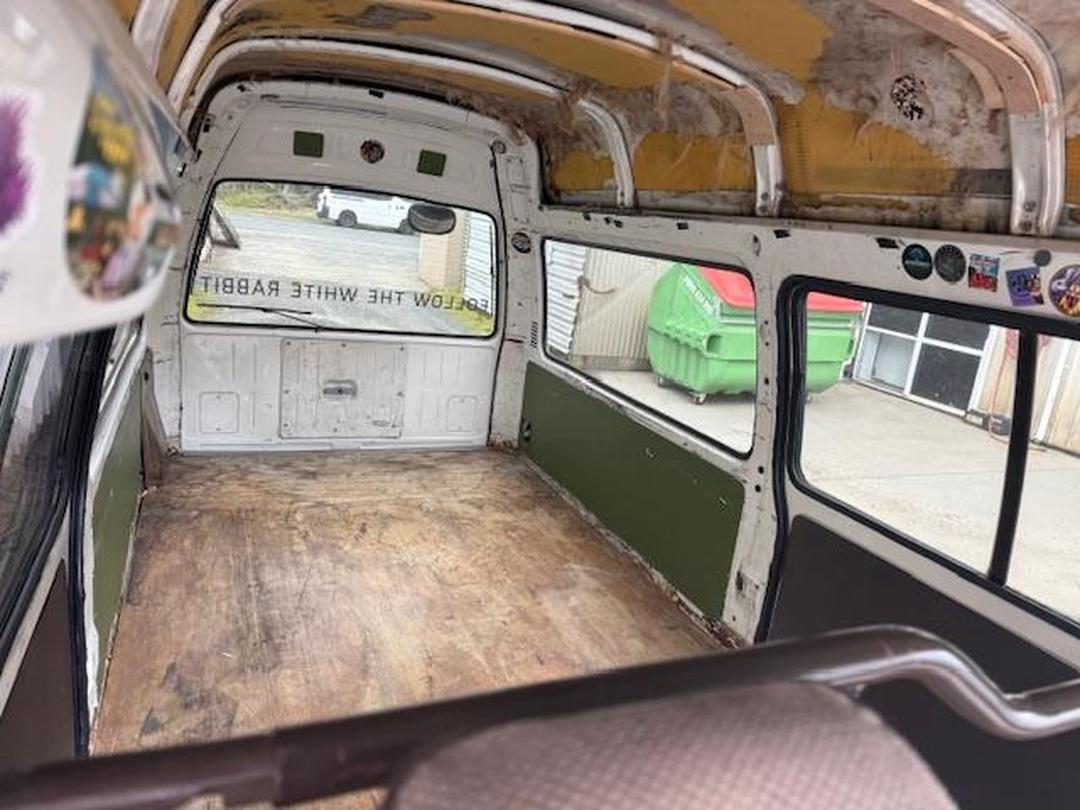 Photo '12' of Toyota Hiace