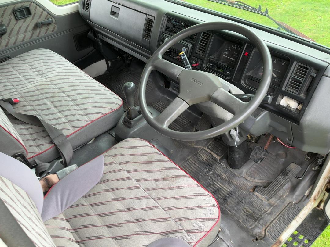 Photo '10' of Mazda T3500 Motorhome Photo '10' of Mazda T3500 Motorhome