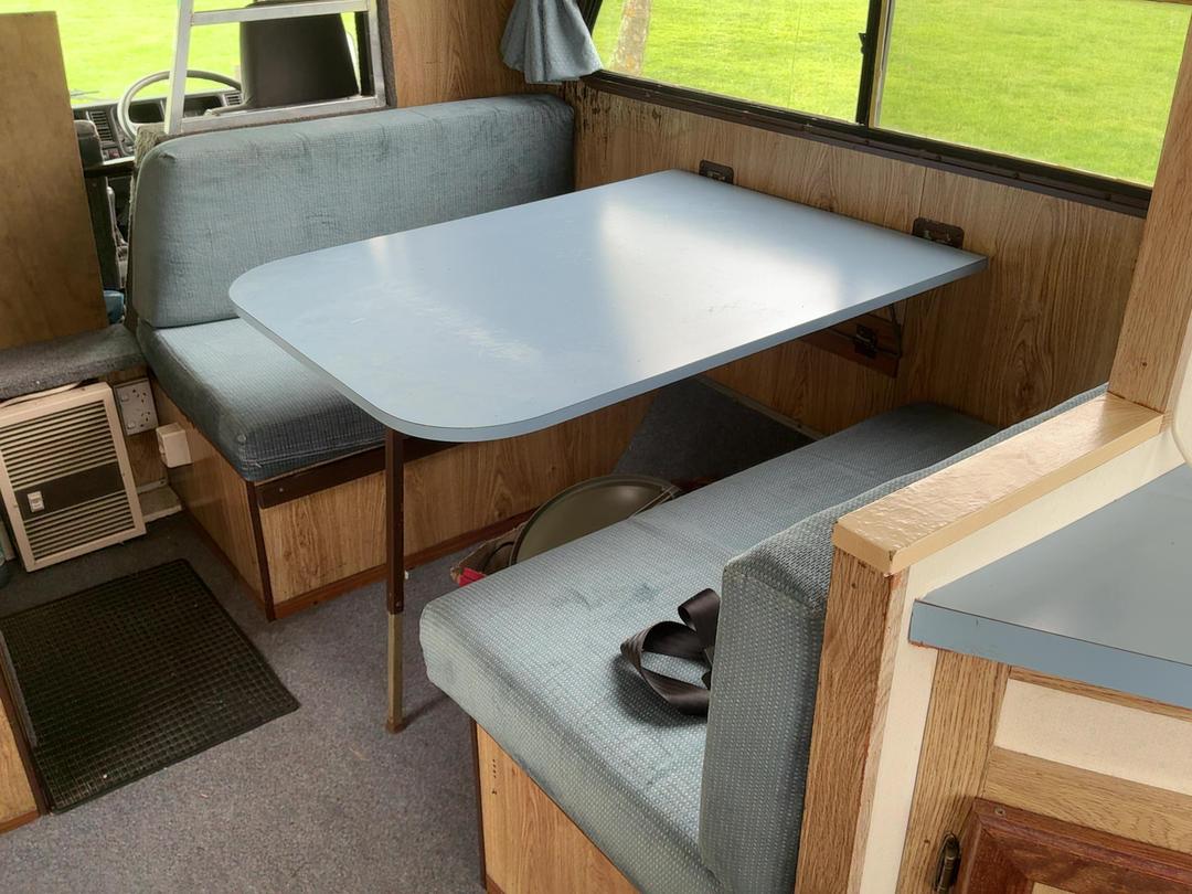 Photo '19' of Mazda T3500 TRUCK Motorhome
