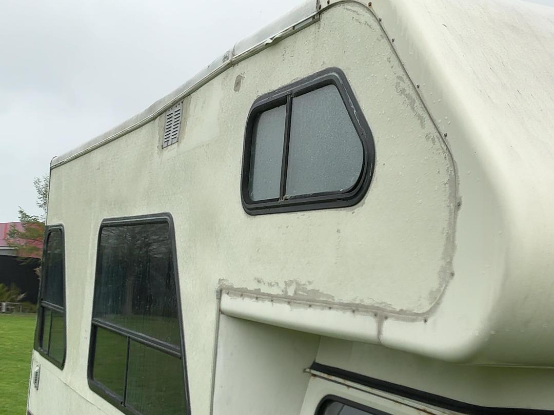 Photo '37' of Mazda T3500 TRUCK Motorhome
