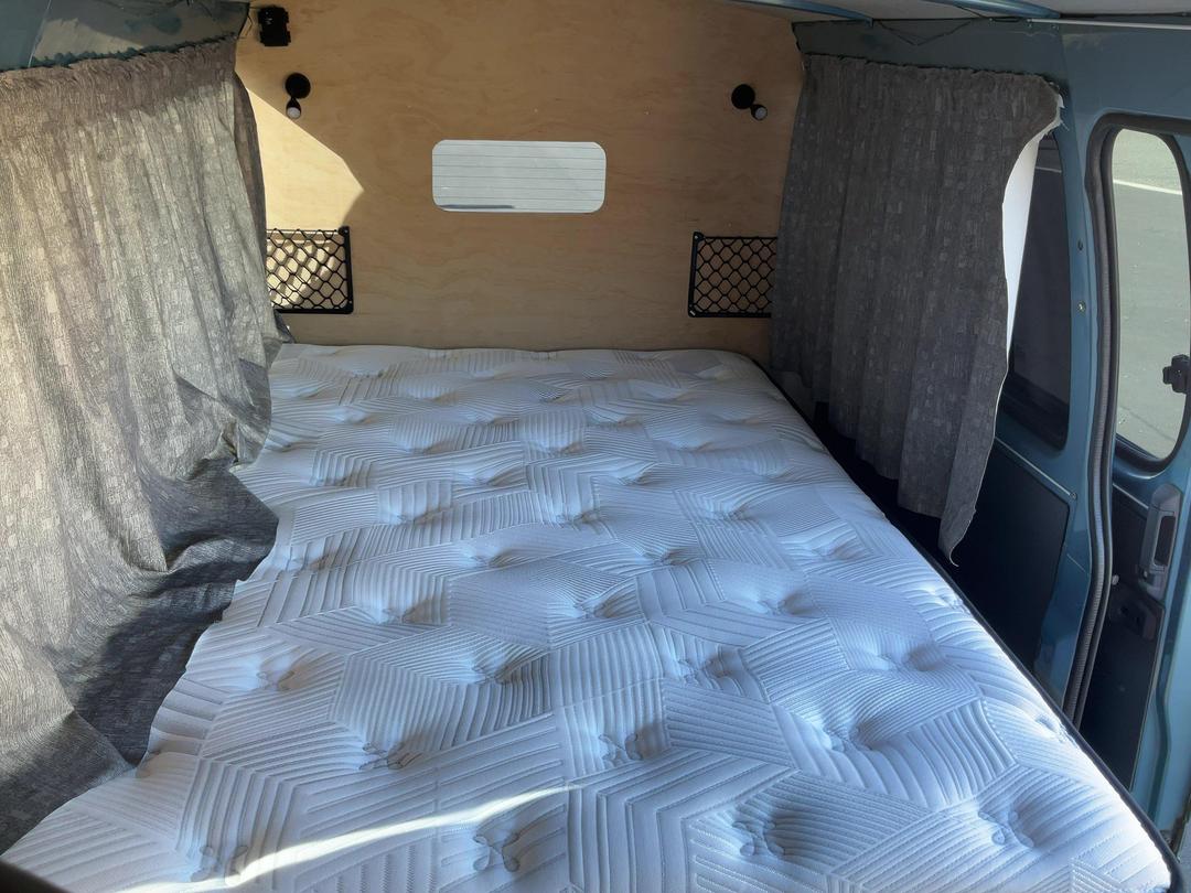 Photo '15' of Toyota Hiace Motorhome Photo '15' of Toyota Hiace Motorhome
