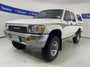 Thumbnail '3' of Toyota Hilux 4X4
