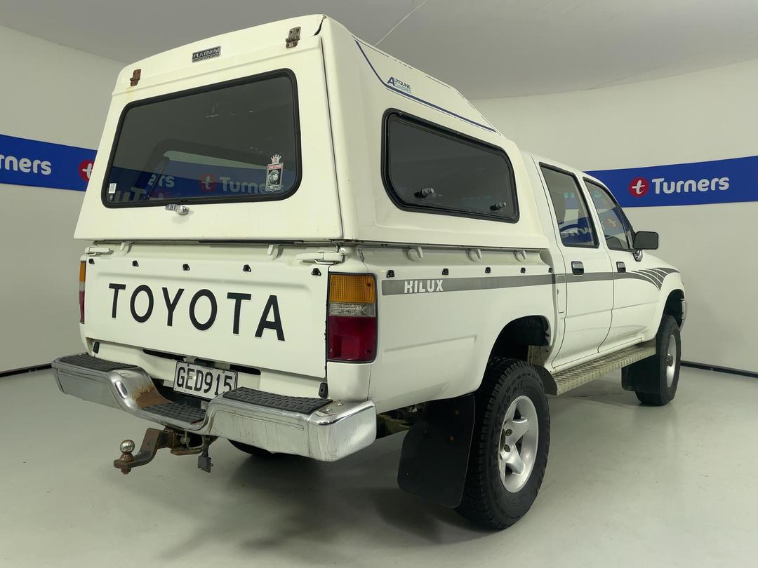 Photo '6' of Toyota Hilux 4X4 Photo '6' of Toyota Hilux 4X4