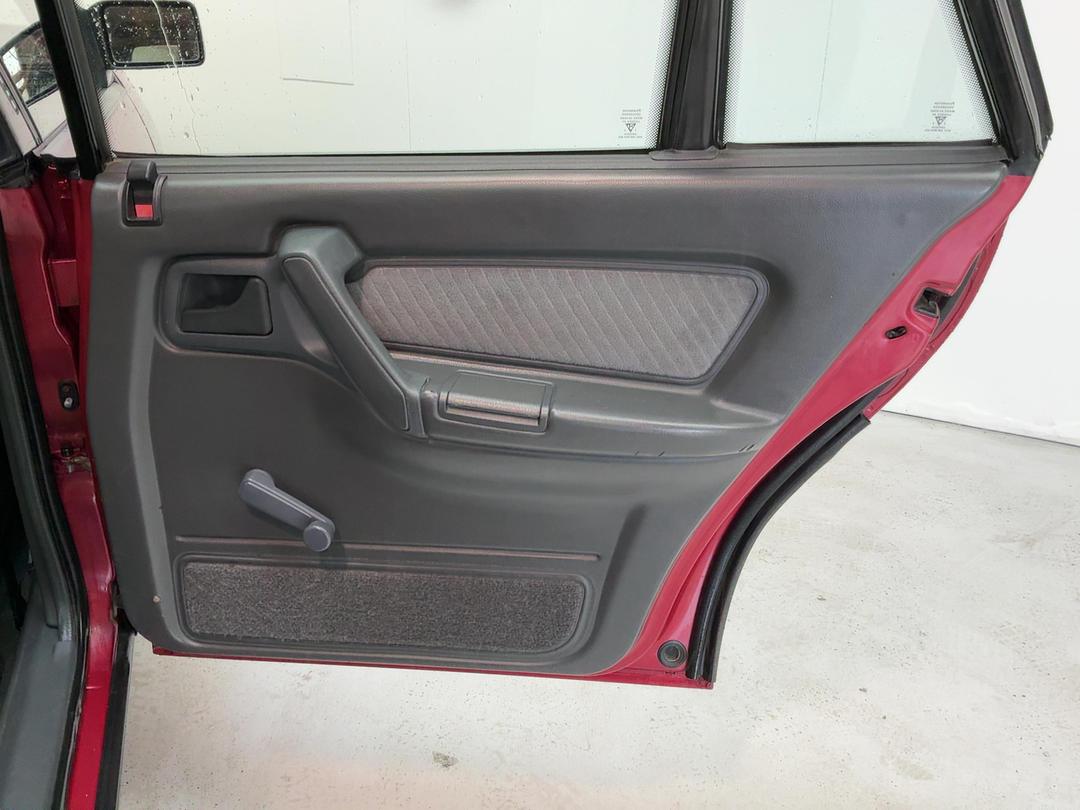 Photo '19' of Holden Commodore Exec