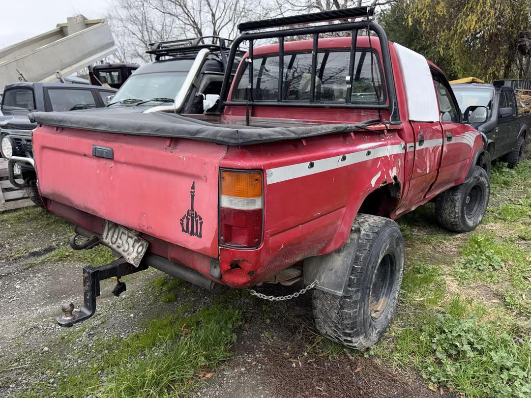 Photo '2' of Toyota Hilux