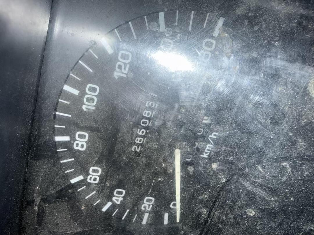 Photo '8' of Toyota Hilux