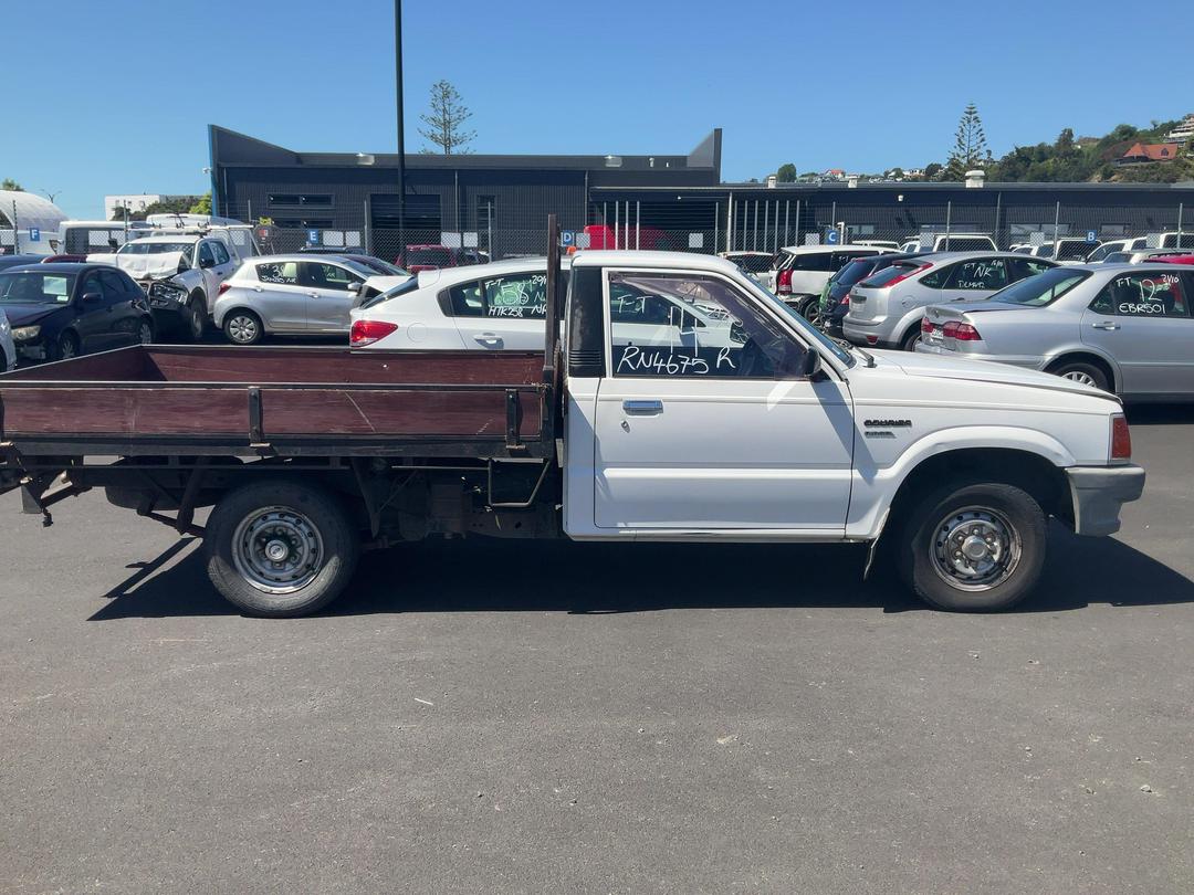 Photo '9' of Ford Courier XL C/CAB Photo '9' of Ford Courier XL C/CAB