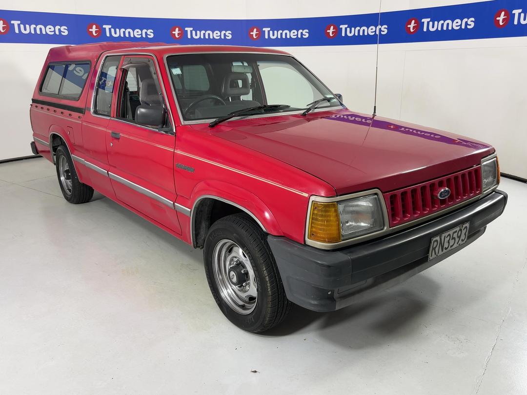 Photo '1' of Ford Courier XLT