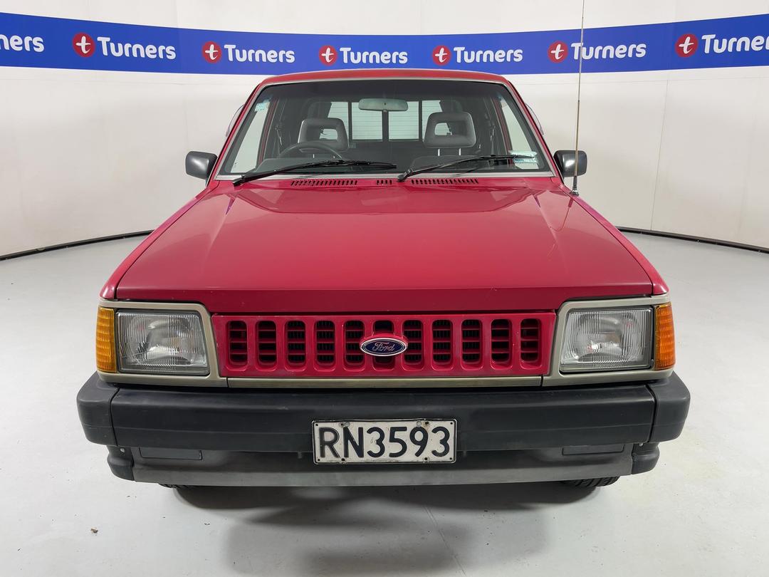 Photo '2' of Ford Courier XLT