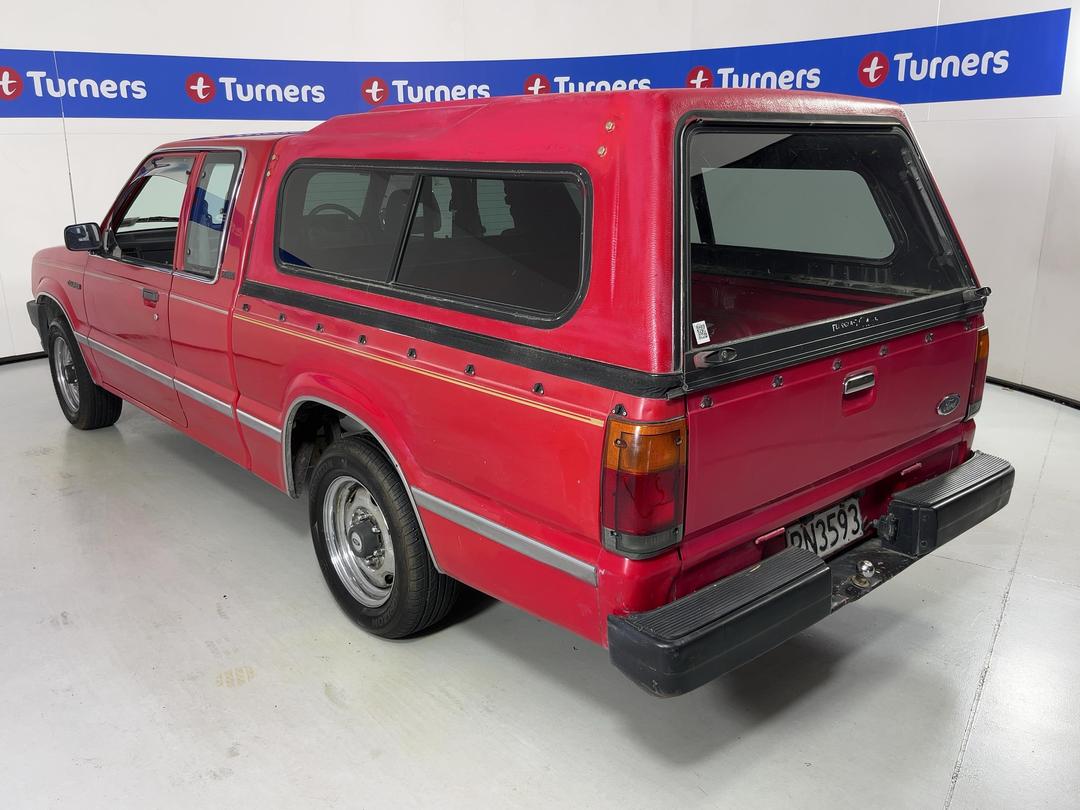Photo '5' of Ford Courier XLT