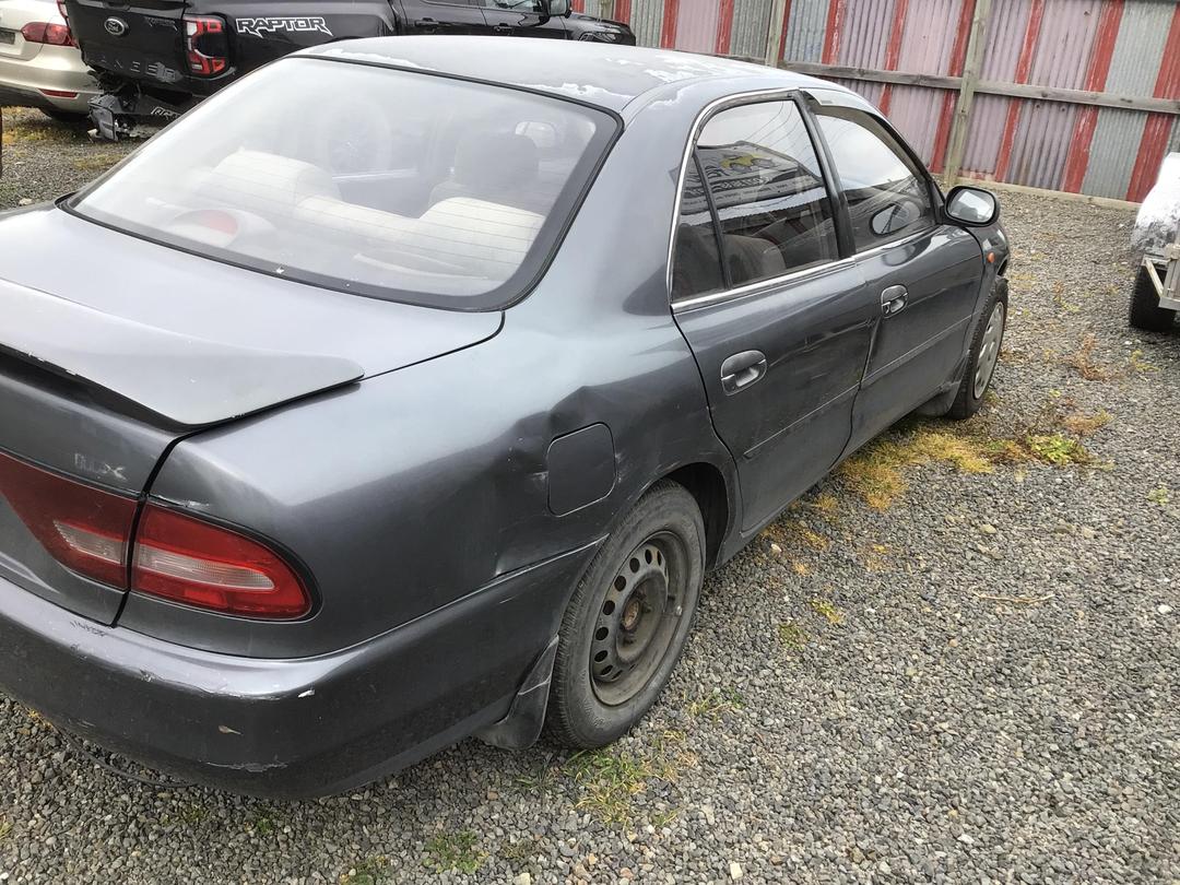 Photo '5' of Mitsubishi Galant MX V6 Photo '5' of Mitsubishi Galant MX V6