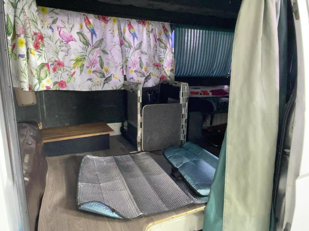 Photo '19' of Nissan Caravan