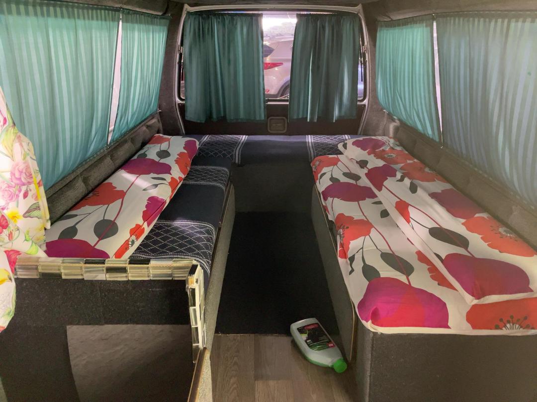 Photo '23' of Nissan Caravan