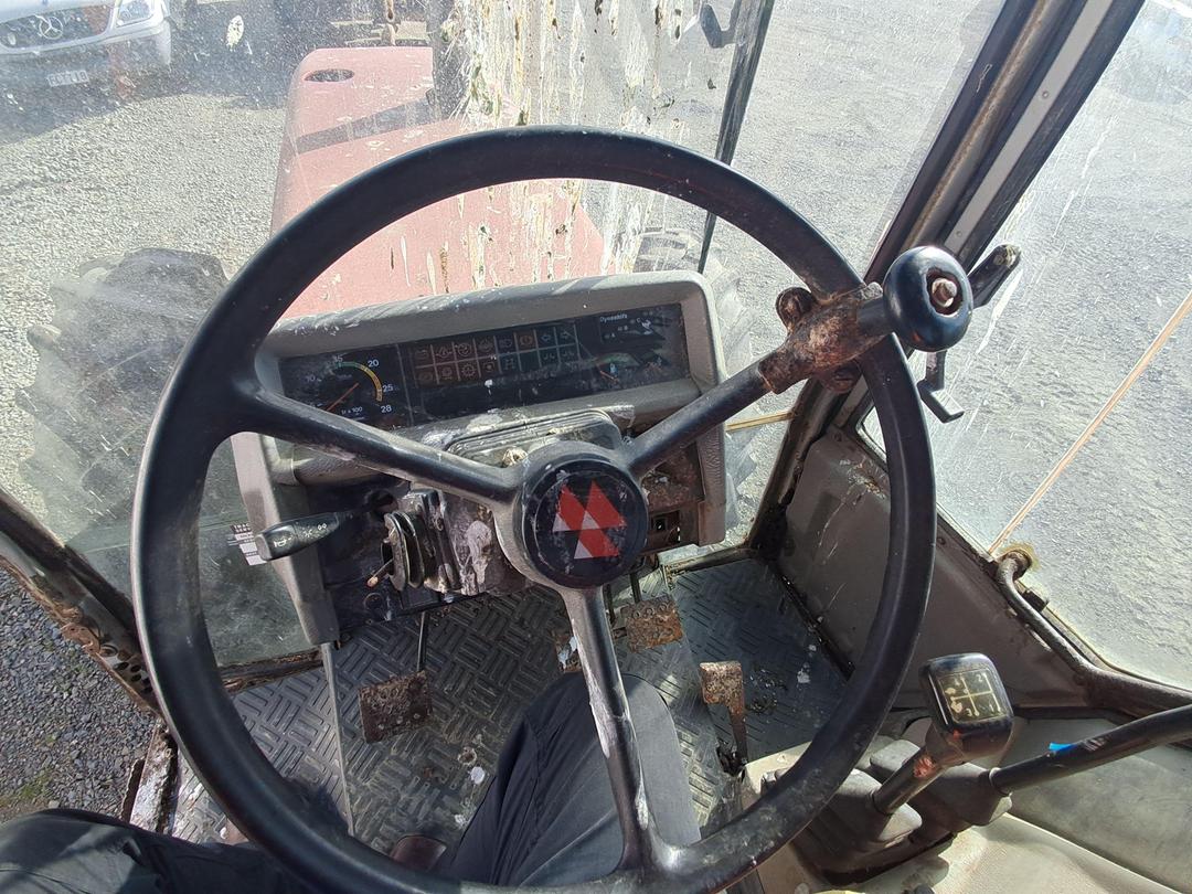 Photo '9' of MASSEY FERGUSON 3655 Tractor