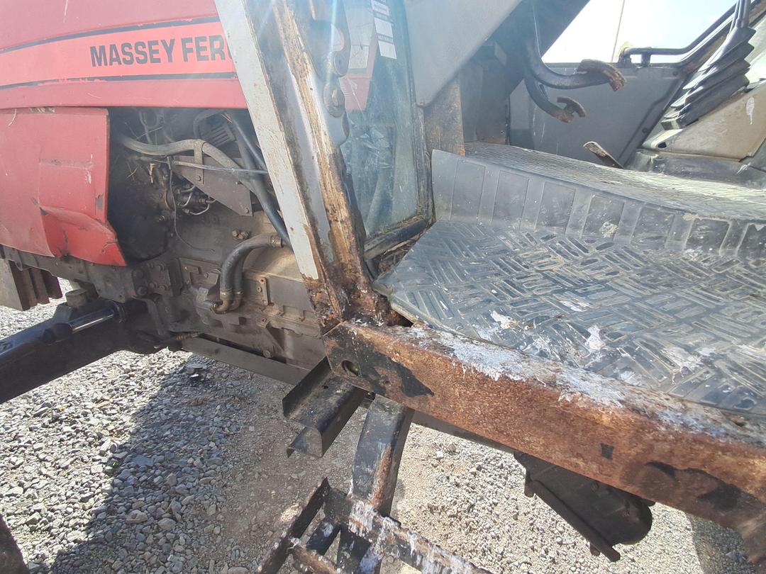 Photo '15' of MASSEY FERGUSON 3655 Tractor