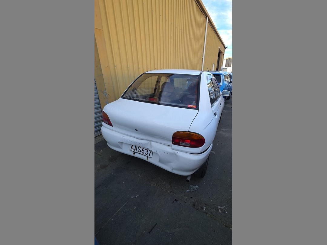 Photo '5' of Mazda Autozam Revue