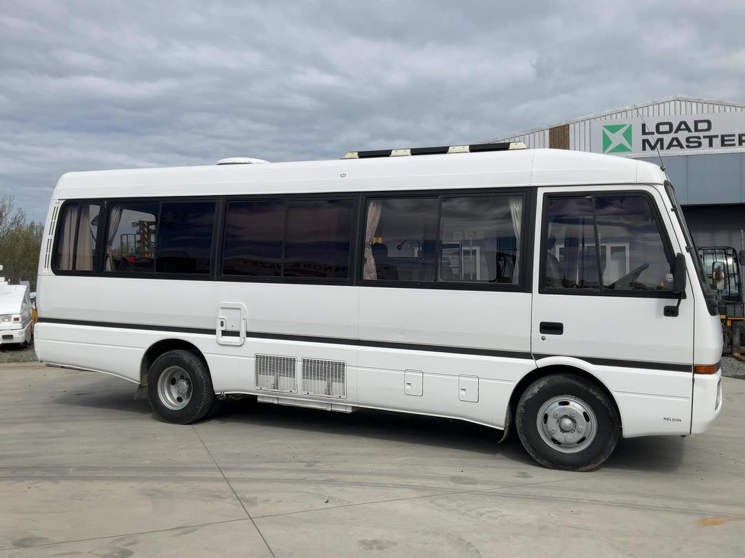 Photo '2' of Mitsubishi Rosa Bus