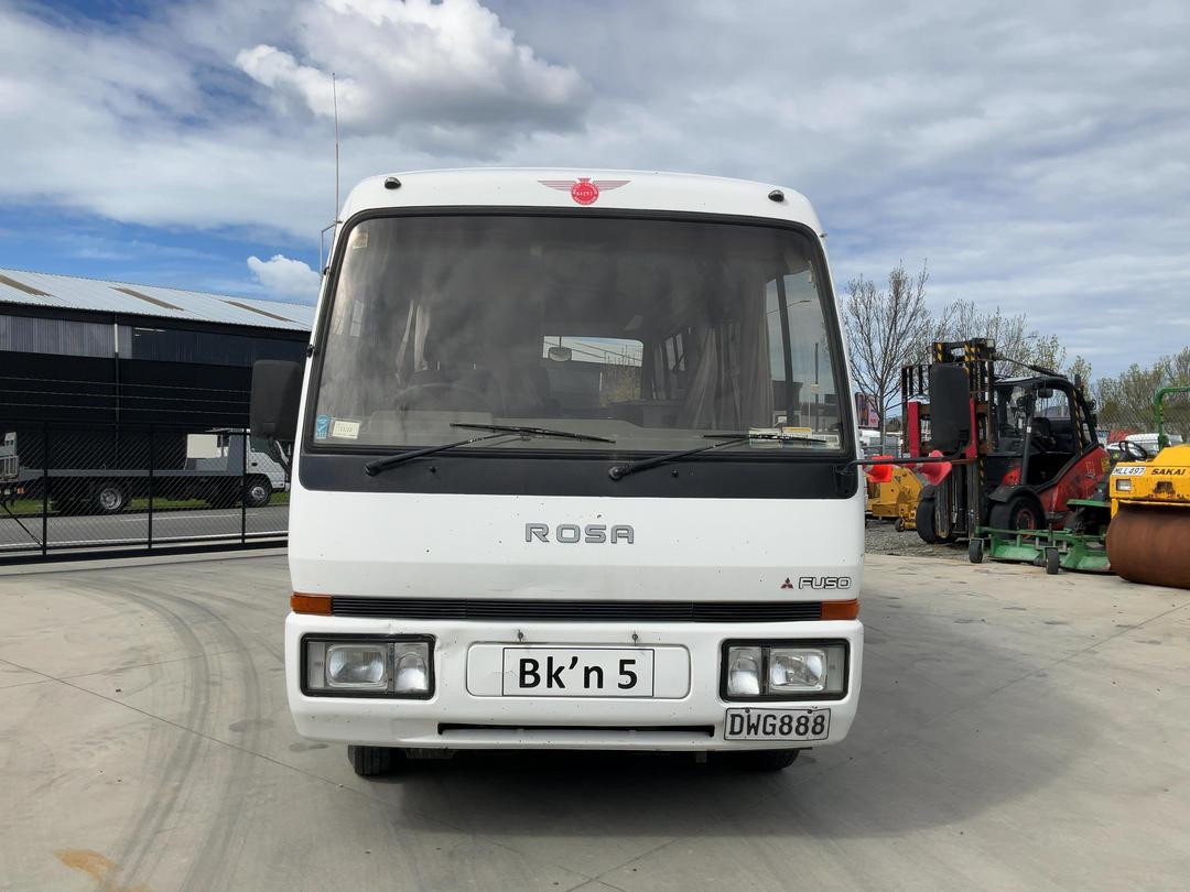 Photo '8' of Mitsubishi Rosa Bus