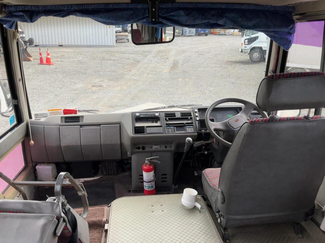 Photo '16' of Mitsubishi Rosa Bus