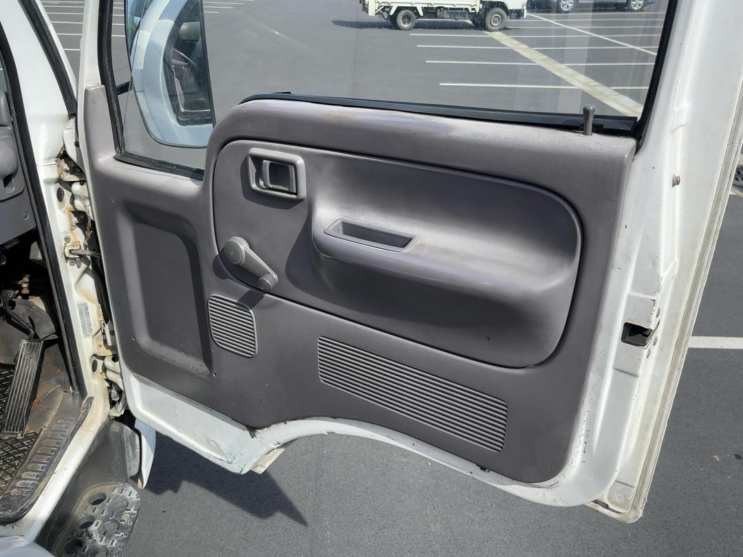 Photo '12' of Nissan Atlas Boxbody Photo '12' of Nissan Atlas Boxbody
