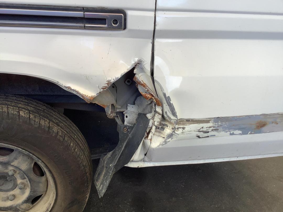 Photo '6' of Nissan Caravan DX