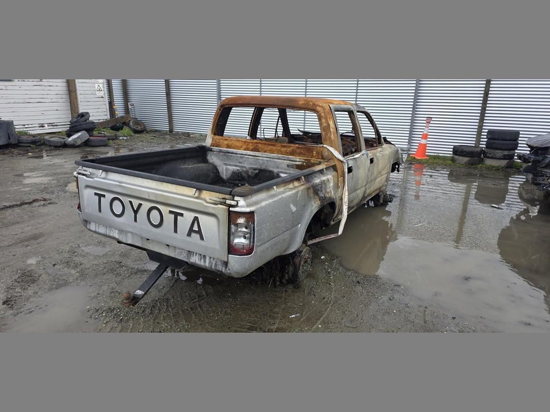 Photo '6' of Toyota Hilux 2.8 D/C Photo '6' of Toyota Hilux 2.8 D/C
