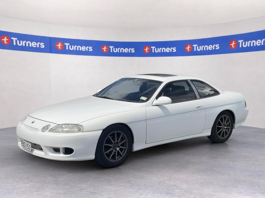 Photo '4' of Toyota Soarer