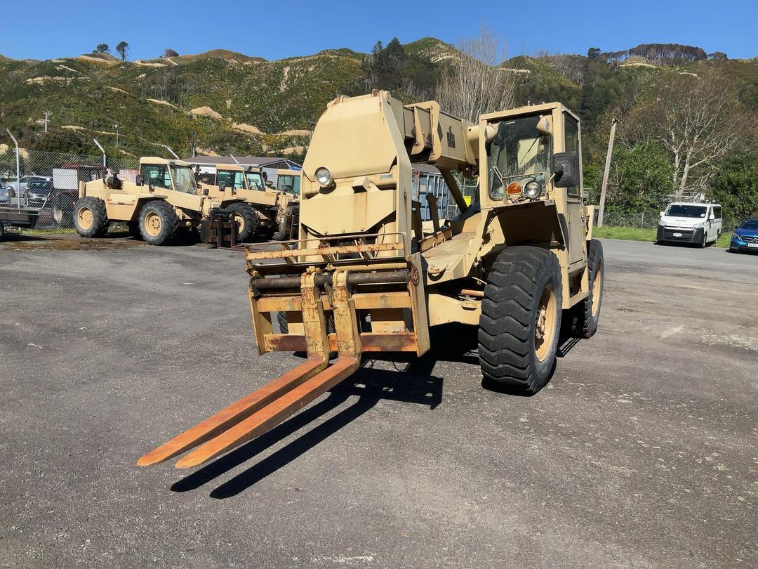 Photo '19' of Custombuilt SKY TRAK 6000M VRRT Forklift