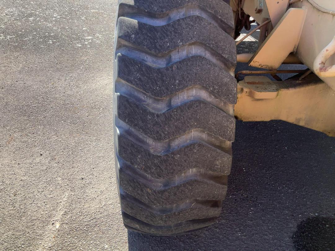 Photo '32' of Custombuilt SKY TRAK 6000M VRRT Forklift