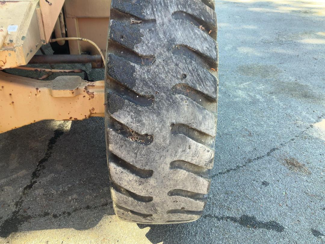 Photo '38' of Custombuilt SKY TRAK 6000M VRRT Forklift