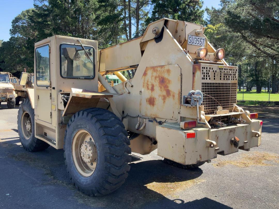 Photo '6' of Custombuilt SKY TRAK 6000M VRRT Forklift