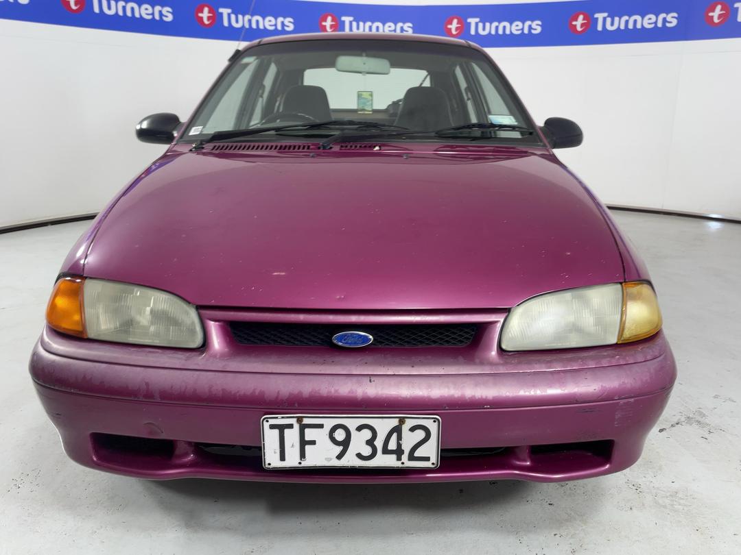 Photo '2' of Ford Festiva Glxi