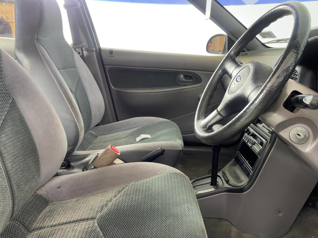 Photo '14' of Ford Festiva Glxi