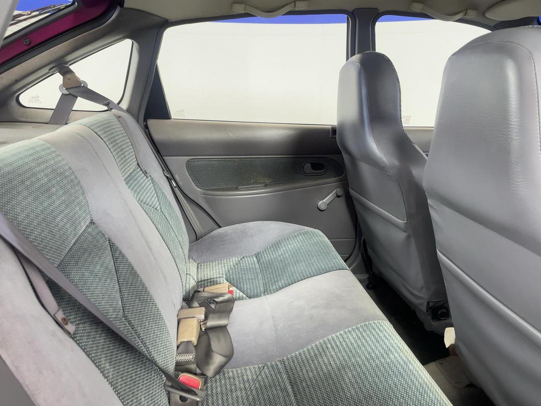 Photo '18' of Ford Festiva Glxi