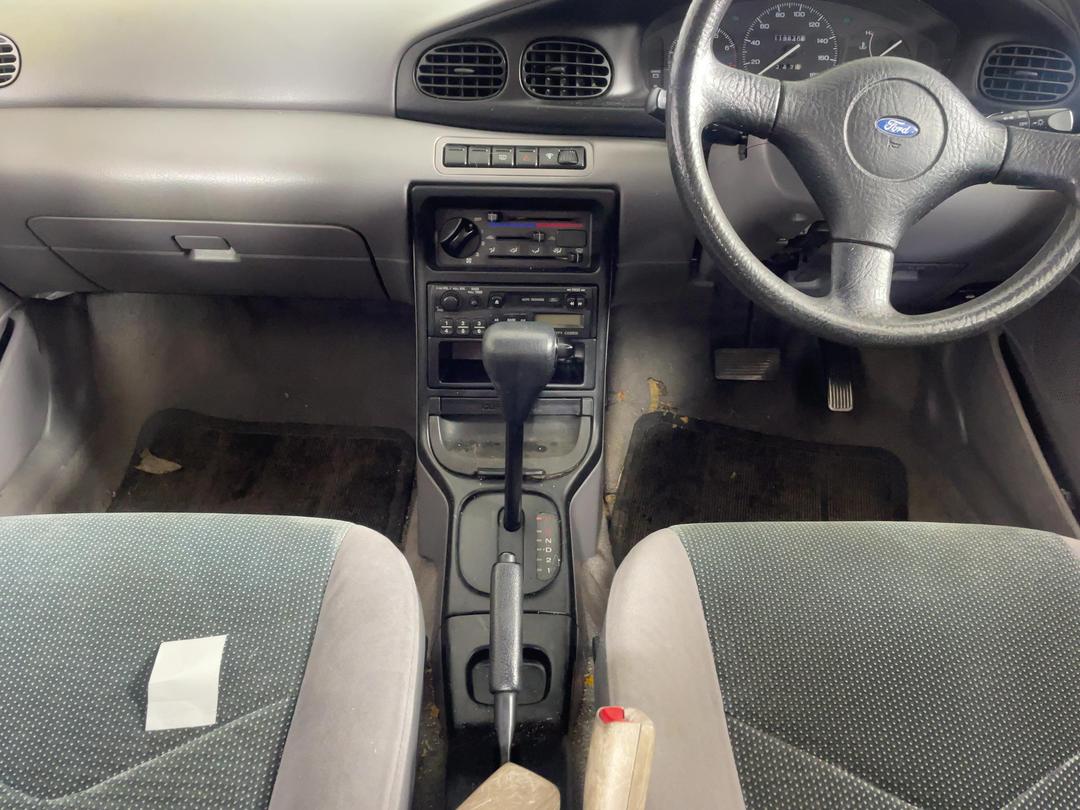 Photo '16' of Ford Festiva Glxi