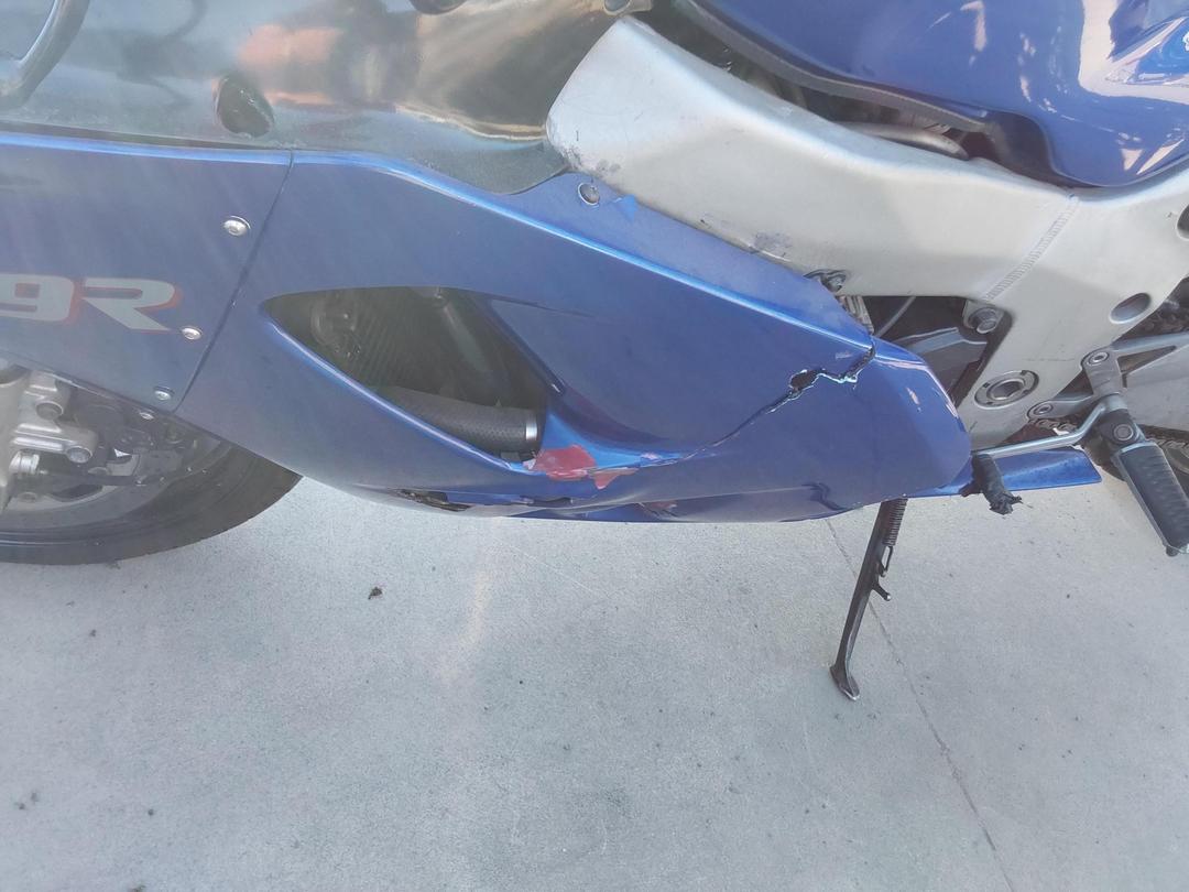 Photo '7' of Kawasaki ZX9R NINJA