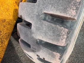 Photo '23' of Komatsu WA 380 1 Wheel Loader