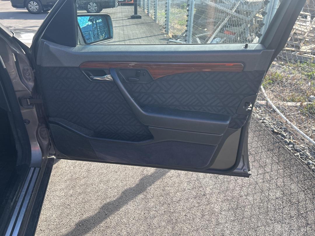 Photo '13' of Mercedes-Benz C280