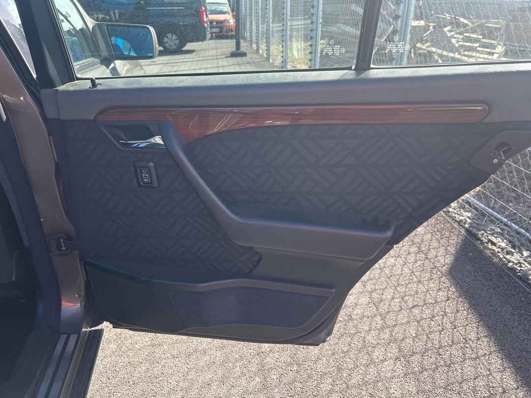 Photo '17' of Mercedes-Benz C280