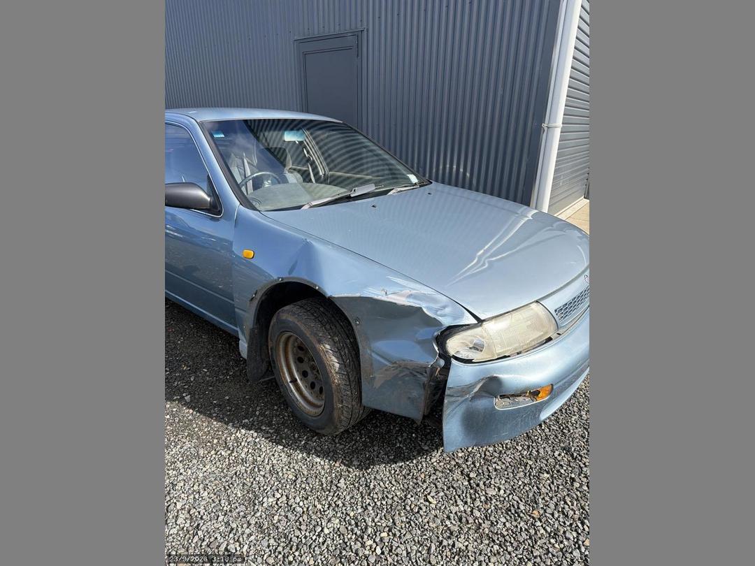 Photo '2' of Nissan Bluebird S Sedan Photo '2' of Nissan Bluebird S Sedan
