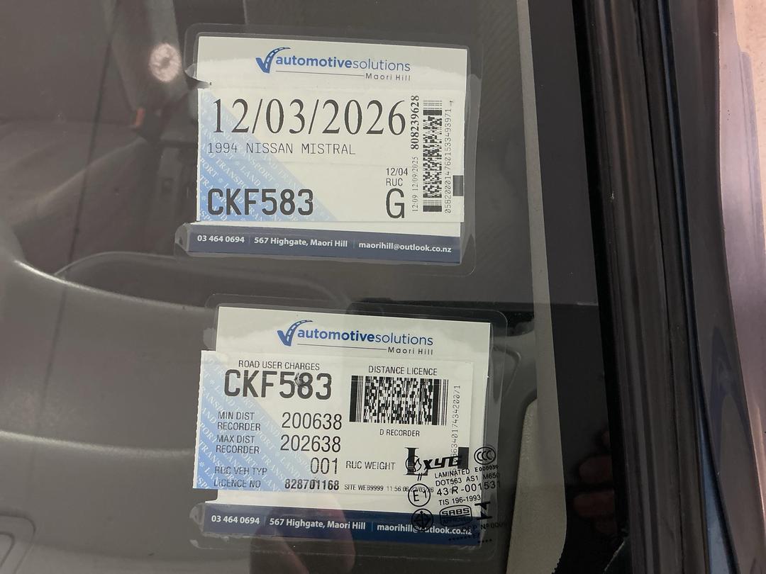 Photo '23' of Nissan Mistral