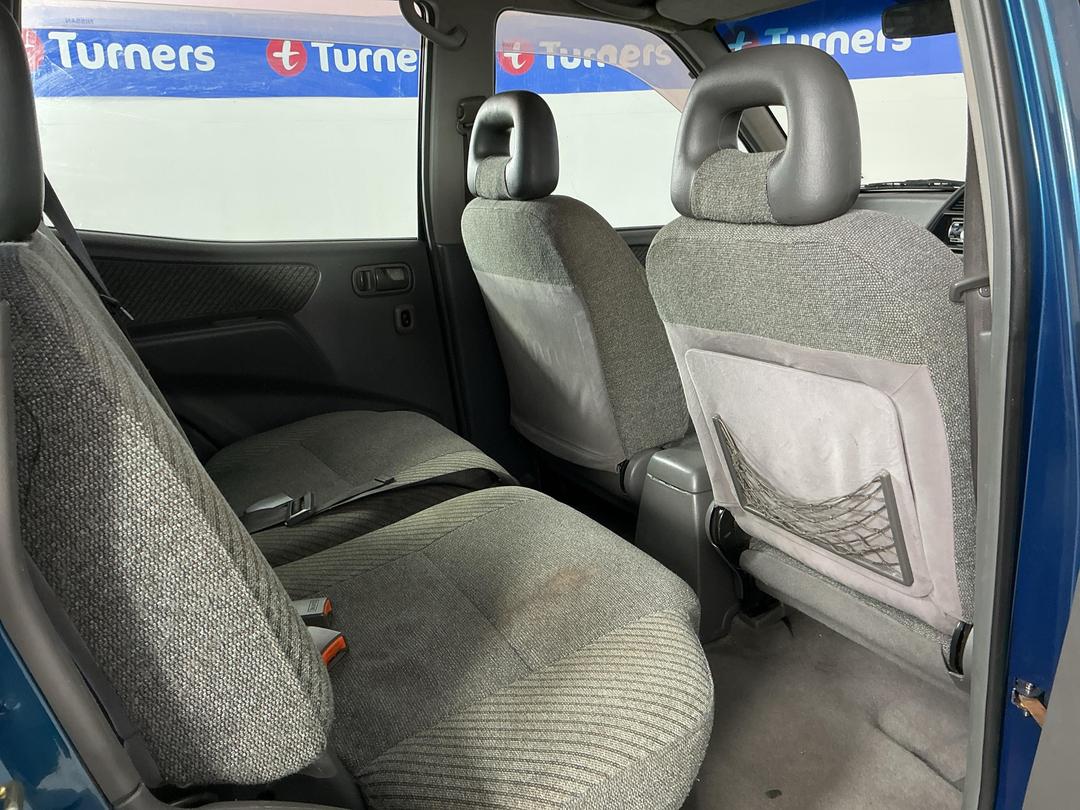 Photo '18' of Nissan Mistral