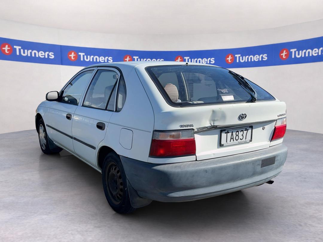 Photo '4' of Toyota Corolla XL Photo '4' of Toyota Corolla XL