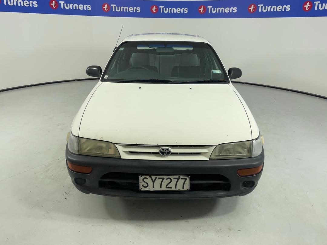 Photo '2' of Toyota Corolla