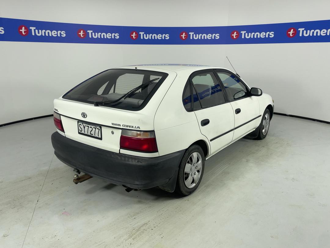 Photo '7' of Toyota Corolla