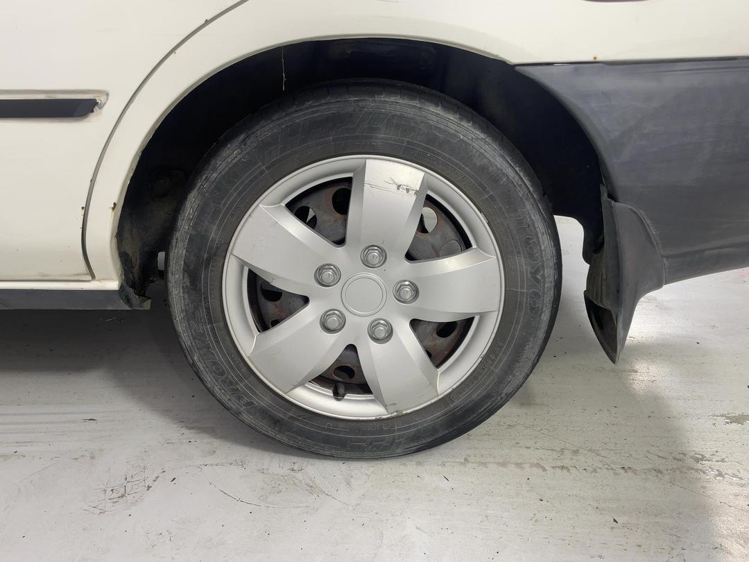 Photo '11' of Toyota Corolla